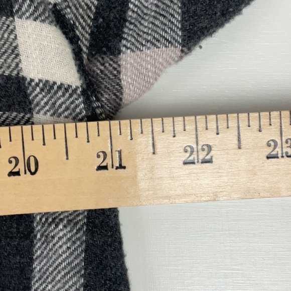 American Eagle Woman's Small‎ Plaid Hoodie – Casual Cozy - Picture 5 of 8